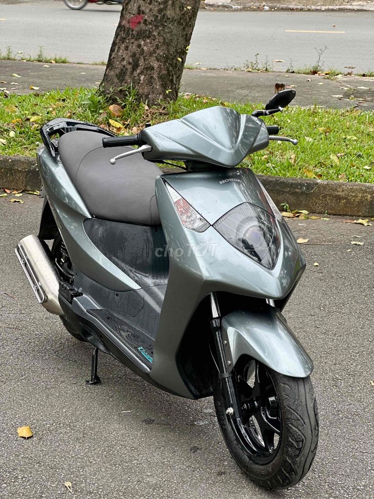 Dylan 150cc 2005 , khoá smakey , chính chủ. Mua bán Xe máy tại Quận Tân Phú Tp Hồ Chí Minh được đăng bởi thành lương hình 3