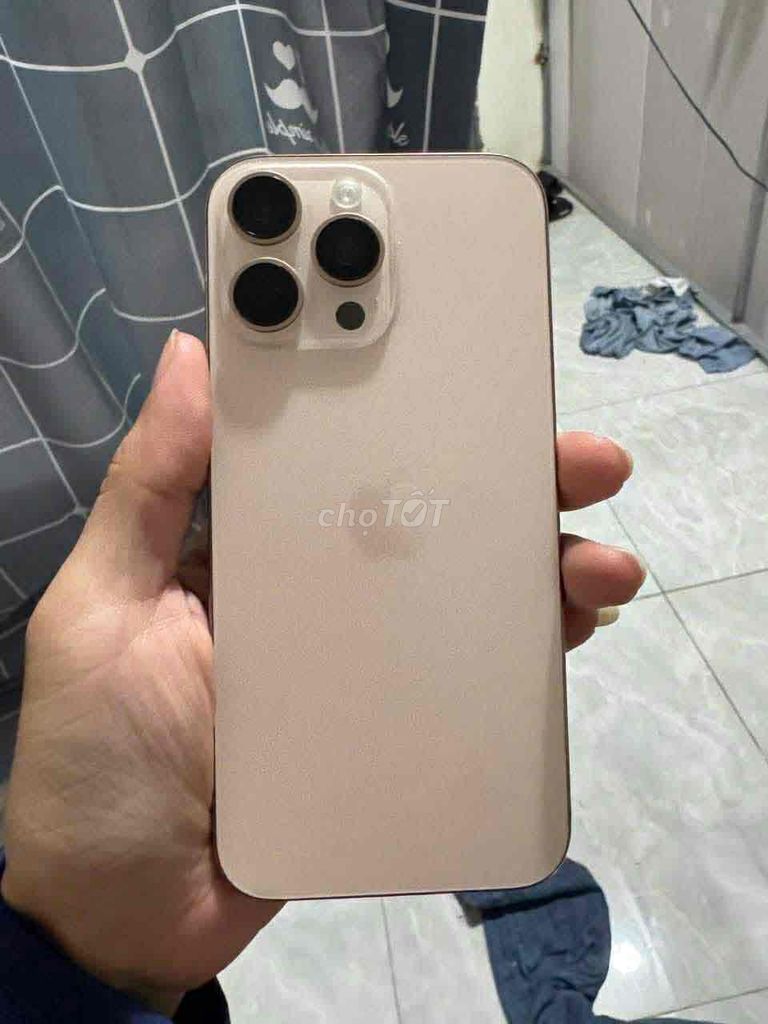 iPhone 16 Pro Max 256GB Vàng. Mua bán Điện thoại tại Huyện Sông Lô Vĩnh Phúc được đăng bởi hoàng shiper hình 1
