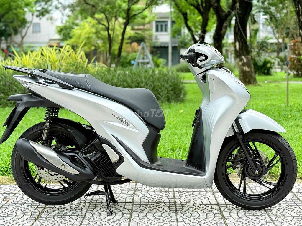 Honda SH 125 ABS 2021 Bạc