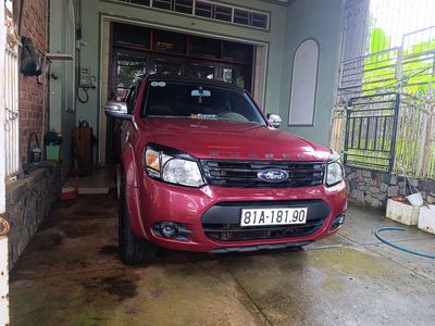 Ford Everest 2013 2.5L 4x2 MT - 230000 km. Mua bán Ô tô tại Thành phố Pleiku Gia Lai được đăng bởi dương trần