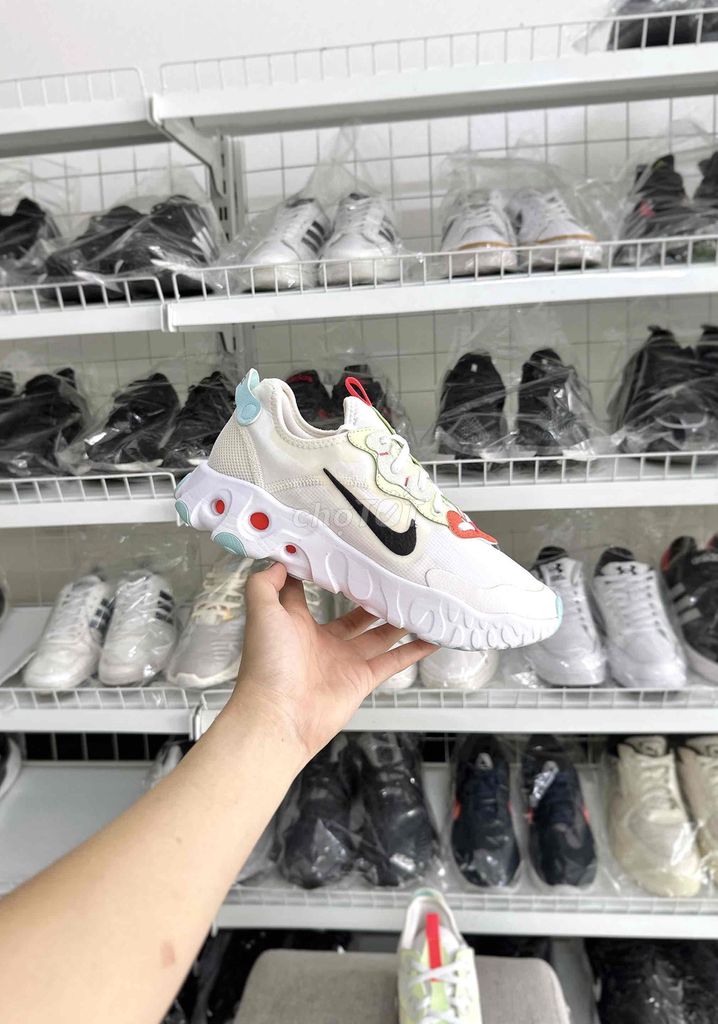 Giày Nike React White Trắng 40.5. Mua bán Giày dép tại Huyện Yên Mỹ Hưng Yên được đăng bởi Tiệm Giày Cũ 89 hình 1