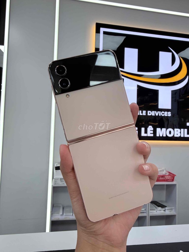 Samsung Z Flip 4-8/256G-Snap8+Gen1-Màn Gập Cực Đẹp. Mua bán Điện thoại tại Thành phố Biên Hòa Đồng Nai được đăng bởi Mobile Di Động Biên Hoà hình 1