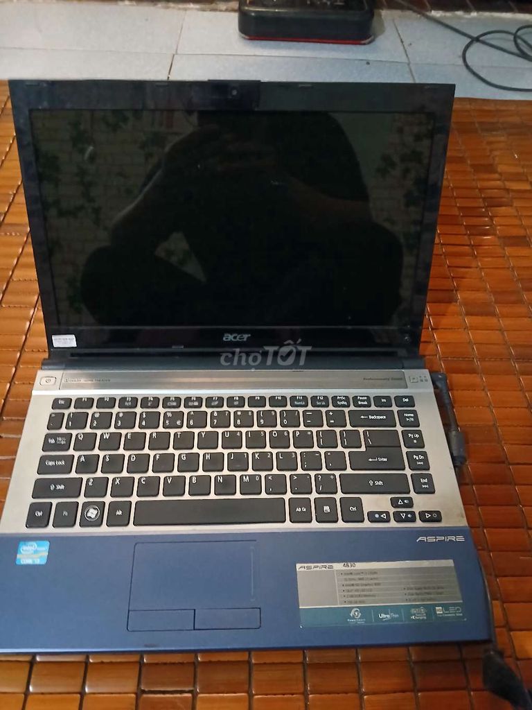 chiếc laptop core i3 cắm không thấy vào điện. Mua bán Laptop tại Quận Gò Vấp Tp Hồ Chí Minh được đăng bởi Anh manh hình 1