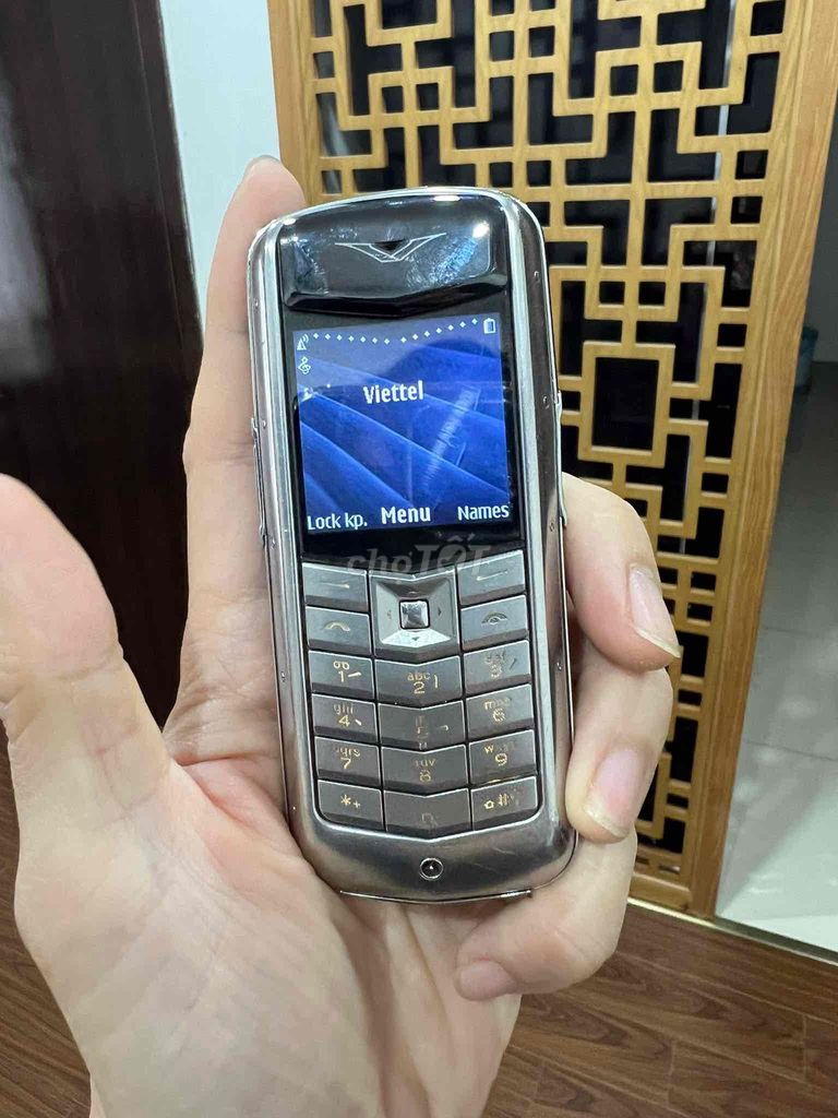 Vertu Constellation Zin Thép không gỉ Nâu. Mua bán Điện thoại tại Quận Thanh Xuân Hà Nội được đăng bởi Cường hình 1