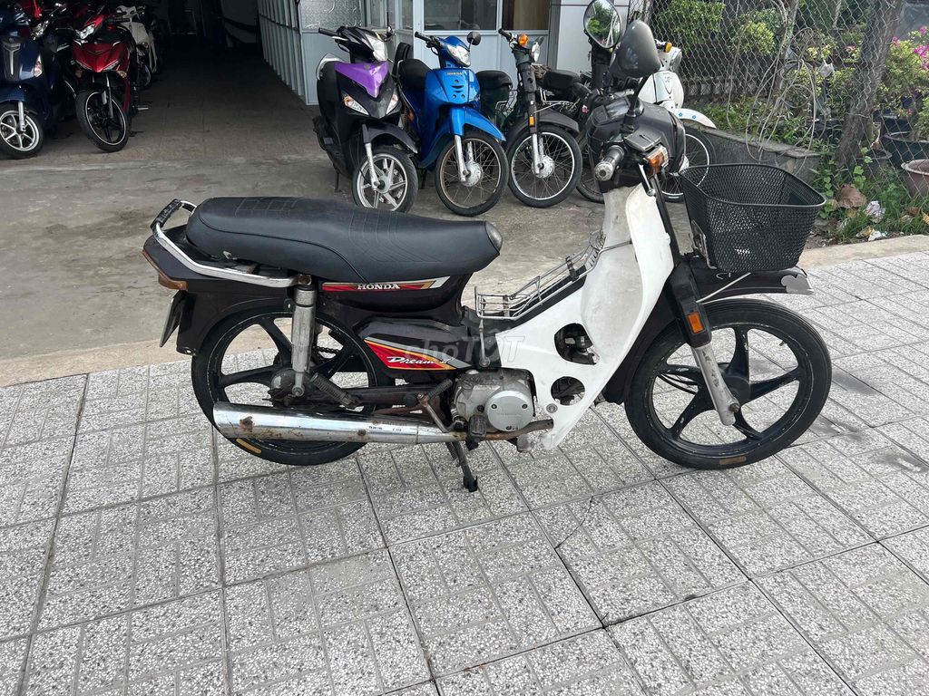 xe 50 vo đồ bs65. Mua bán Xe máy tại Quận Ninh Kiều Cần Thơ được đăng bởi đầy cửa hàng cầu hưng lợi nk cần thơ hình 1