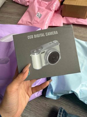 Máy ảnh kĩ thuật số CCD, máy ảnh cầm tay, thiết kế. Mua bán Máy ảnh, Máy quay tại Thành phố Thuận An Bình Dương được đăng bởi Hằng Nga