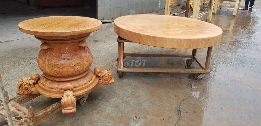 Bàn mặt nguyên khối kích thước khủng , hàng hiếm. Mua bán Bàn ghế tại Quận 7 Tp Hồ Chí Minh được đăng bởi Tiến hình 1