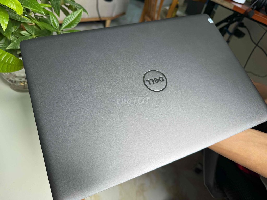 Dell Precision 7550 i7-10850H 16GB/512GB. Mua bán Laptop tại Quận Nam Từ Liêm Hà Nội được đăng bởi Nguyễn Văn Đạt hình 1