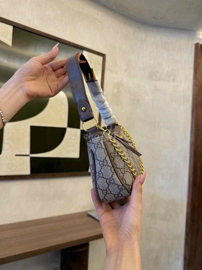Deal Gucci Ophidia handbag
