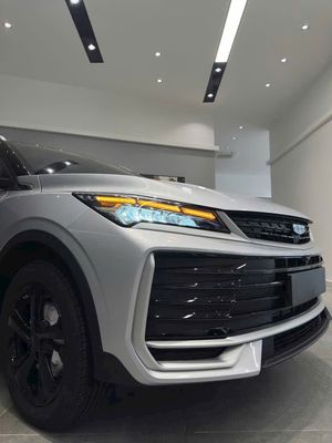 Geely Coolray New 2026 B-SUV Tự động 7DCT Bạc