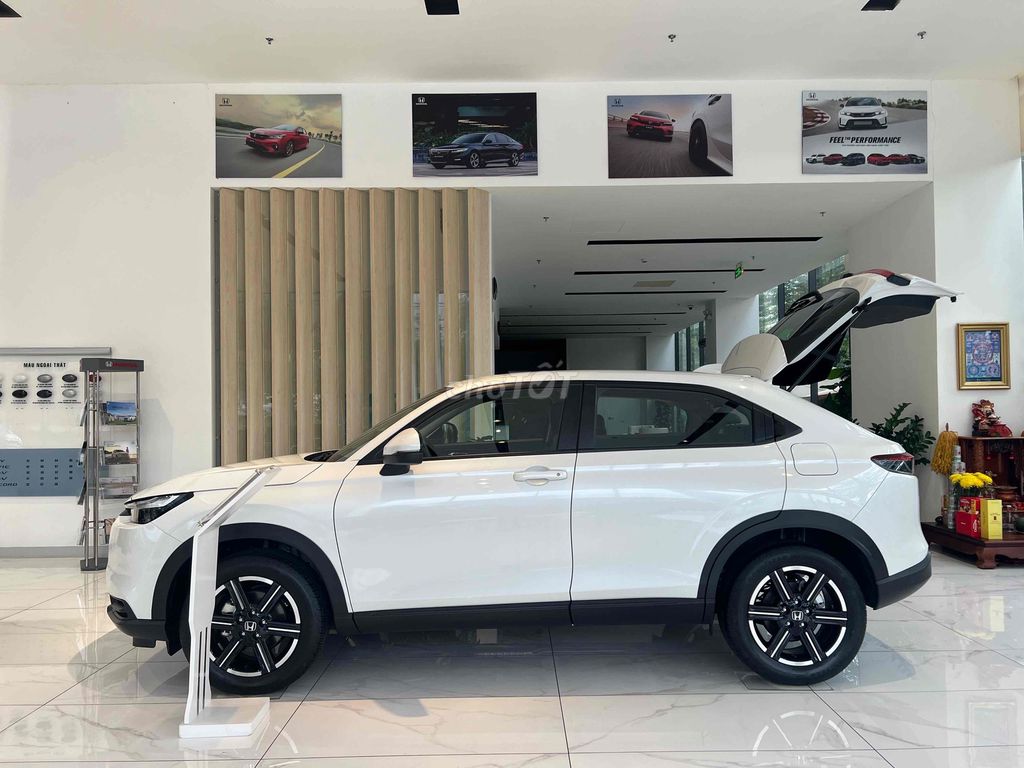 Honda HR-V 2025 G, vay ngân hàng bao đậu. Mua bán Ô tô tại Quận 7 Tp Hồ Chí Minh được đăng bởi SHOWROOM HONDA ÔTÔ QUẬN 7 hình 4