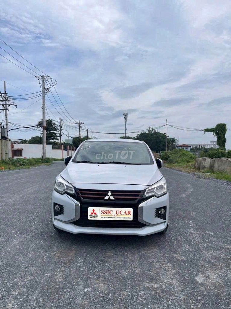Mitsubishi Attrage 1.2 L CVT 2020 почти новый официальный