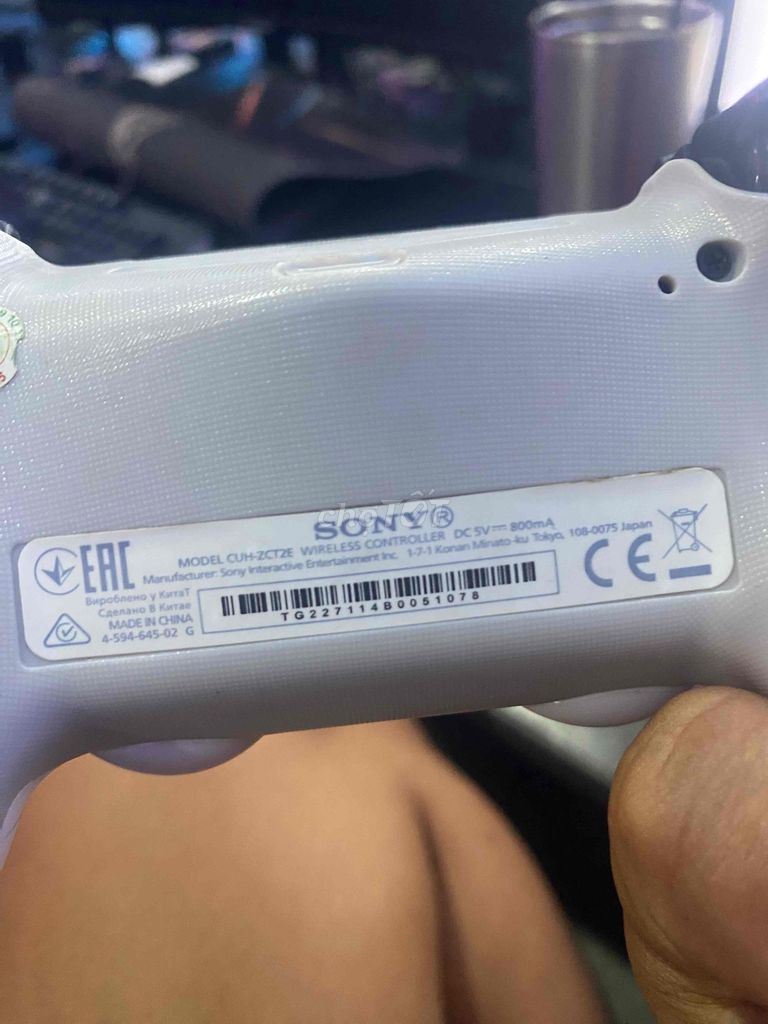 Tay cầm chơi game Sony CUH-ZCT2E Trắng. Mua bán Thiết bị chơi game tại Quận Thanh Khê Đà Nẵng được đăng bởi Phương Anh hình 1