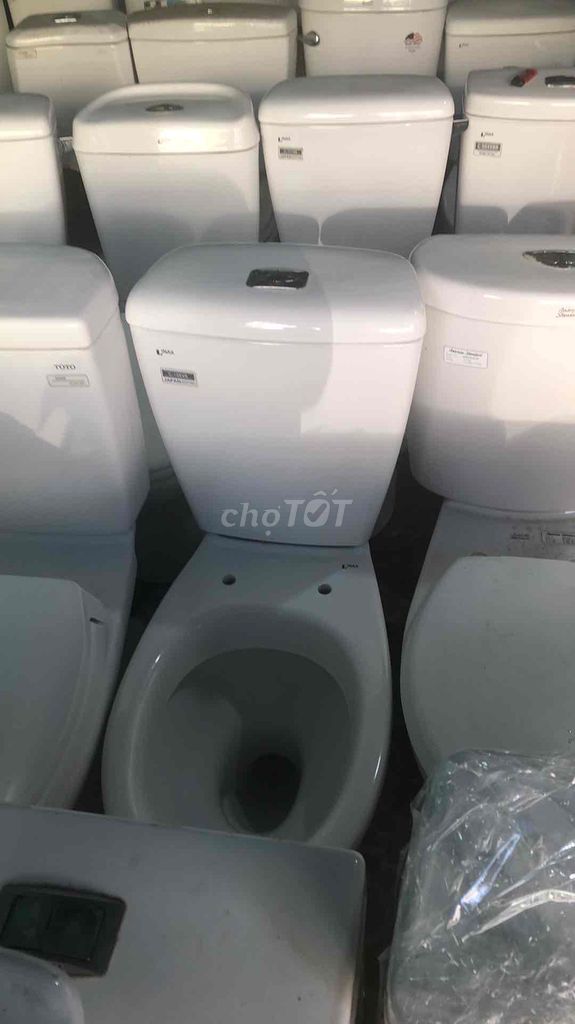 Bồn cầu Inax 108van Trắng Sứ. Mua bán Thiết bị vệ sinh, nhà tắm tại Quận Tân Phú Tp Hồ Chí Minh được đăng bởi Mua bán bồn cầu TBVS cũ hình 1