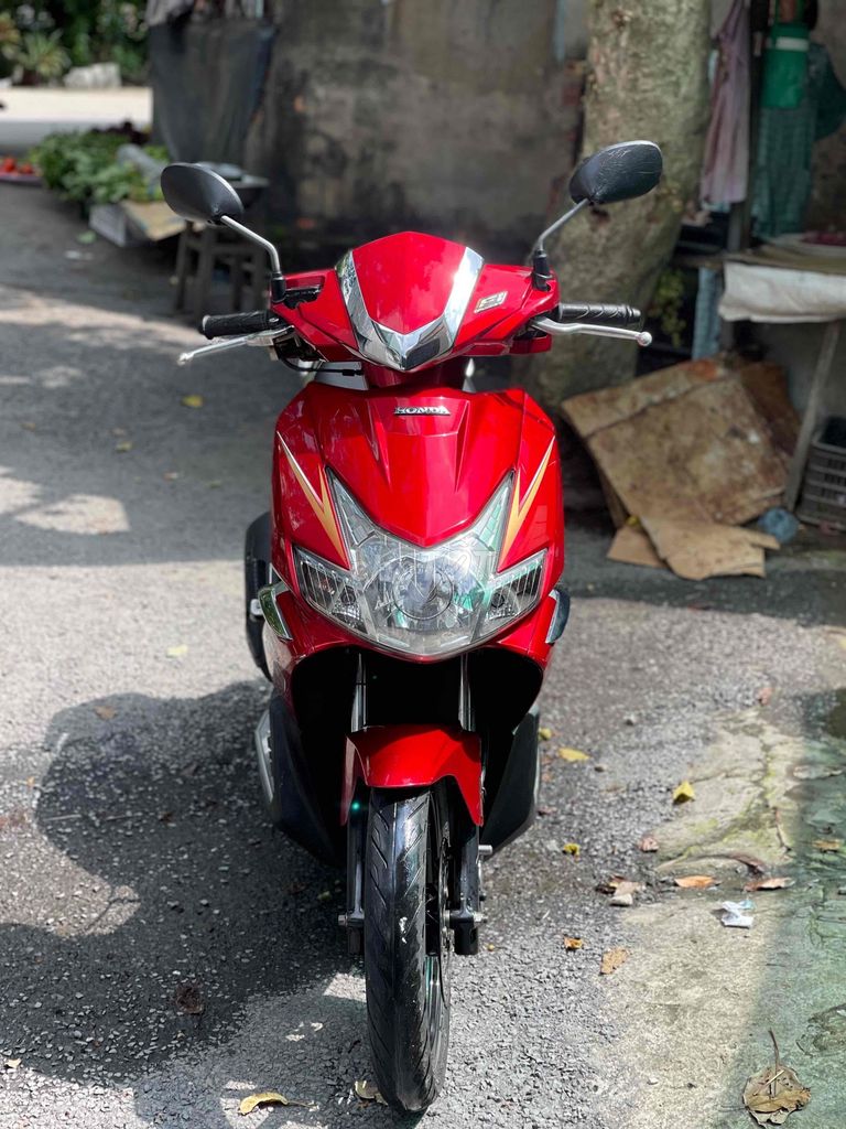 airblade 2011 nẹp xi xe đẹp. Mua bán Xe máy tại Thành phố Long Xuyên An Giang được đăng bởi Quí Đỗ hình 3