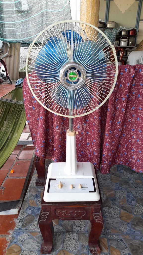 Quạt lửng Sharp Nhật Bản 110V Trắng. Mua bán Quạt tại Huyện Hóc Môn Tp Hồ Chí Minh được đăng bởi vinh hình 1