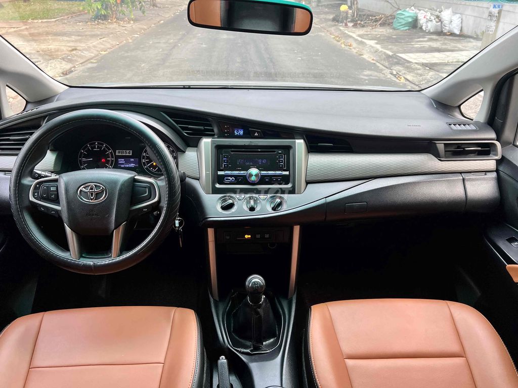 INNOVA 2.0E 2016 MẪU MỚI XE ĐẸP MÁY SỐ ZIN 100%. Mua bán Ô tô tại Quận Bình Tân Tp Hồ Chí Minh được đăng bởi UY TÍN CHẤT LƯỢNG HÀNG ĐẦU hình 5