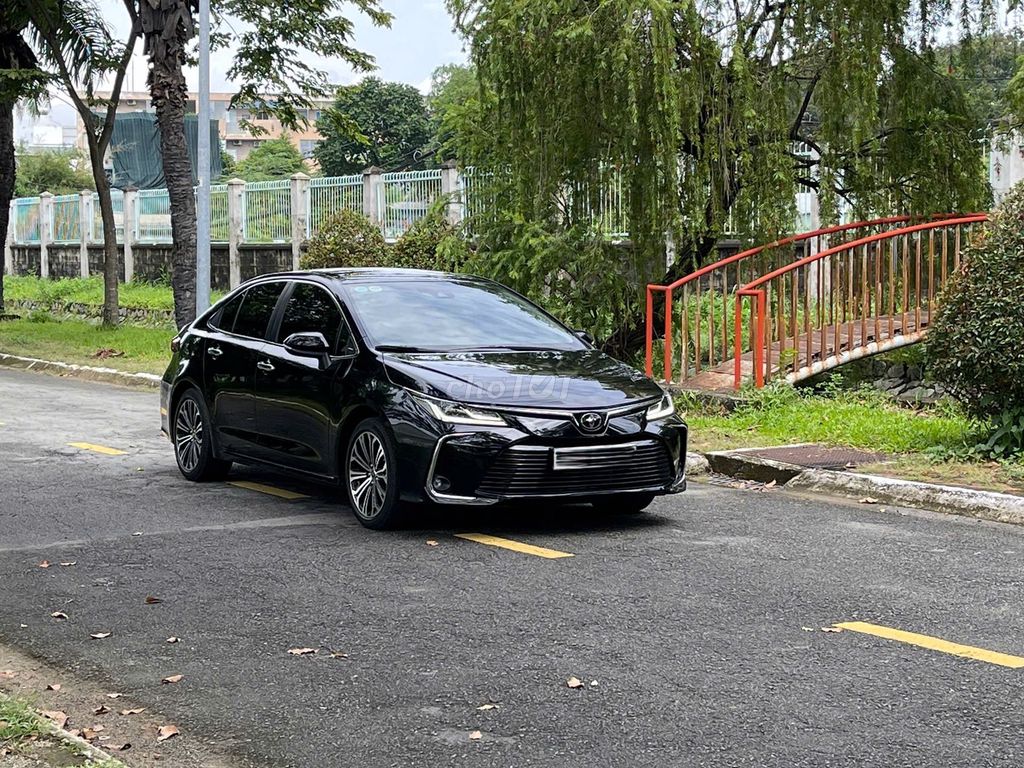 Toyota Corolla Altis 2022 1.8V - 65000 km. Mua bán Ô tô tại Quận 12 Tp Hồ Chí Minh được đăng bởi Duy Ng hình 1