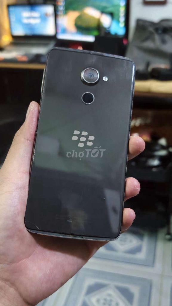BlackBerry Cổ điển Giao ưu. Mua bán Điện thoại tại Thành phố Thủ Đức Tp Hồ Chí Minh được đăng bởi HD MEDIA HCM hình 1