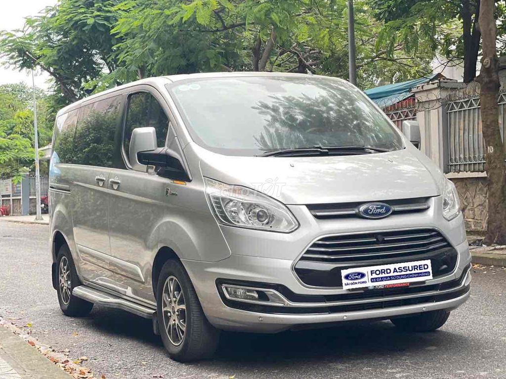 Tourneo Titaniu. 2019 xe xuất hía đơn bán tại Ford. Mua bán Ô tô tại Quận Tân Bình Tp Hồ Chí Minh được đăng bởi FORD PHỔ QUANG XE CŨ hình 2