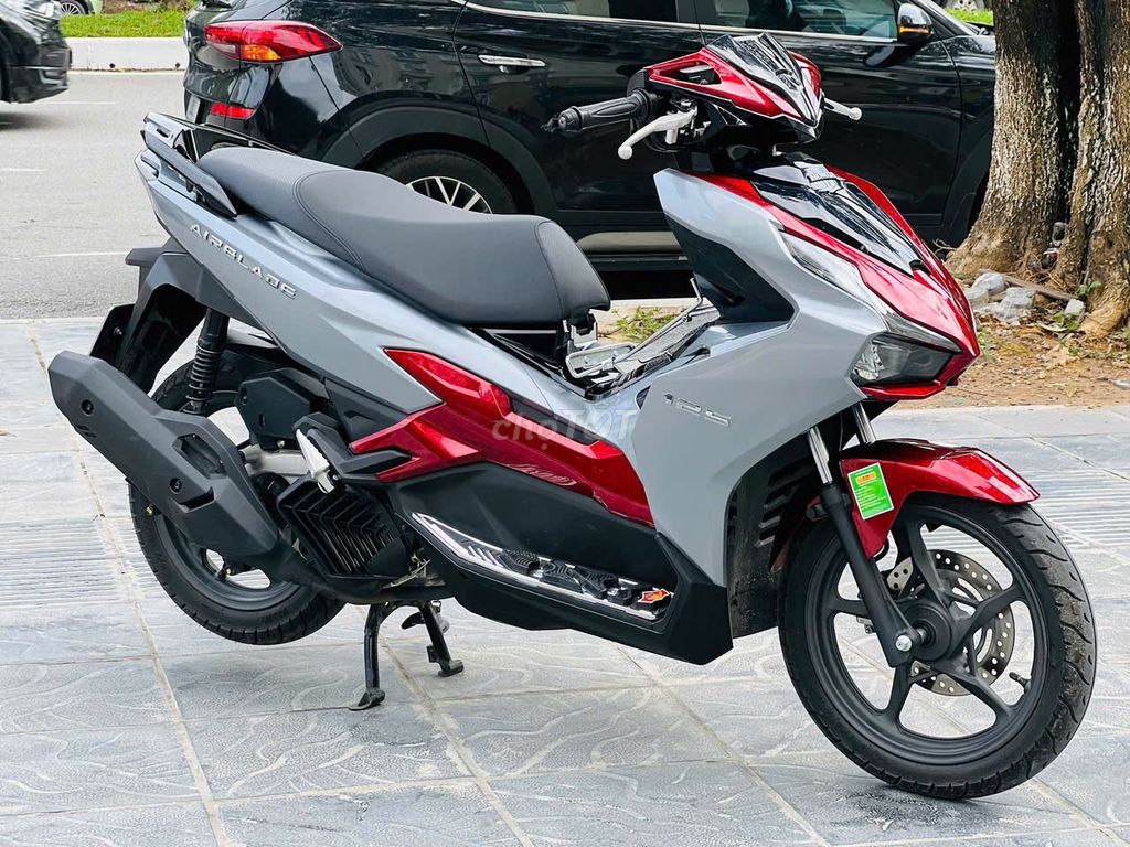 Honda Air Blade 125 красный серый 125fi Новый красивый автомобиль 99,9%
