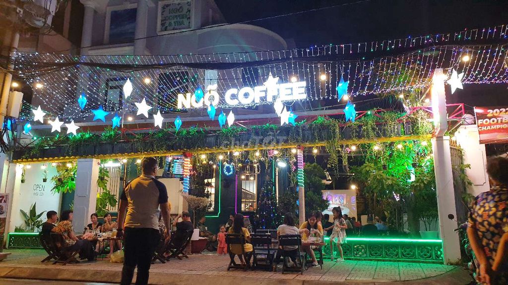 TUYỂN 3 BẢO VỆ LÀM TRỰC TIẾP TẠI QUÁN NGÕ COFFEE