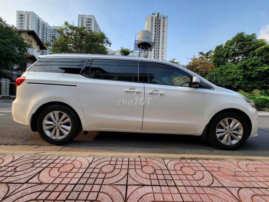 Kia Sedona 2016 Luxury 78.000km. Mua bán Ô tô tại Quận 10 Tp Hồ Chí Minh được đăng bởi Anh Thanh hình 5