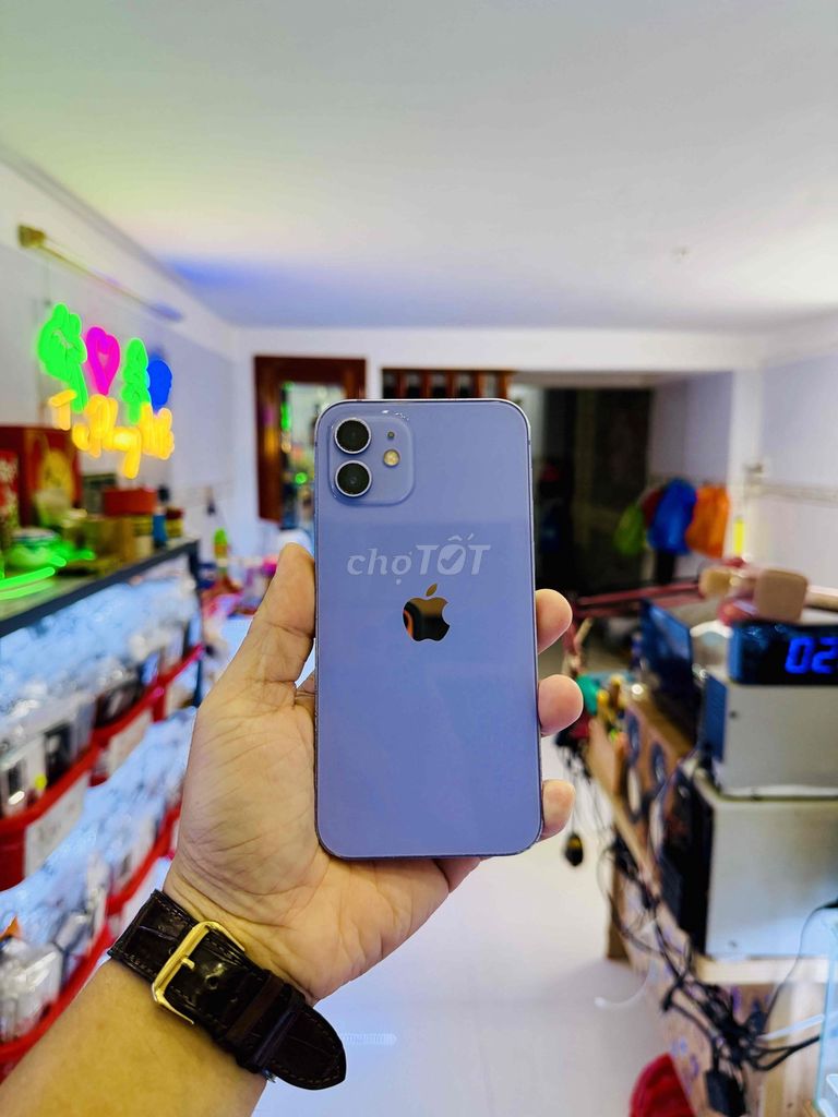 Apple iPhone 12 64GB Tím Đã sử dụng. Mua bán Điện thoại tại Huyện Tuy Phước Bình Định được đăng bởi Nguyễn Văn Nghĩa hình 1