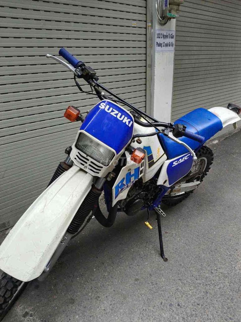 SG-Cào cào 2thì Suzuki RH250. Mua bán Xe máy tại Quận Gò Vấp Tp Hồ Chí Minh được đăng bởi Lâm hình 5