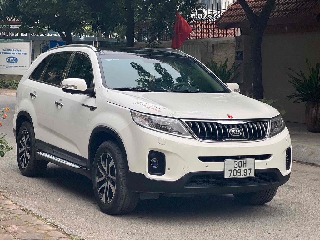 Kia Sorento Trắng 7 chỗ Dầu Tự động. Mua bán Ô tô tại Quận Nam Từ Liêm Hà Nội được đăng bởi Auto Hoàn kều  hình 1