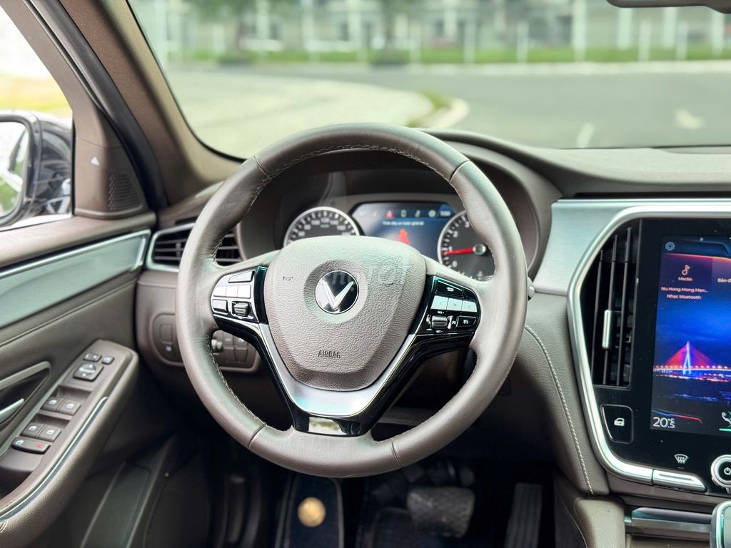Vinfast 2020 Lux A bản Premium. Mua bán Ô tô tại Quận Thanh Xuân Hà Nội được đăng bởi Minh Chuyên hình 10