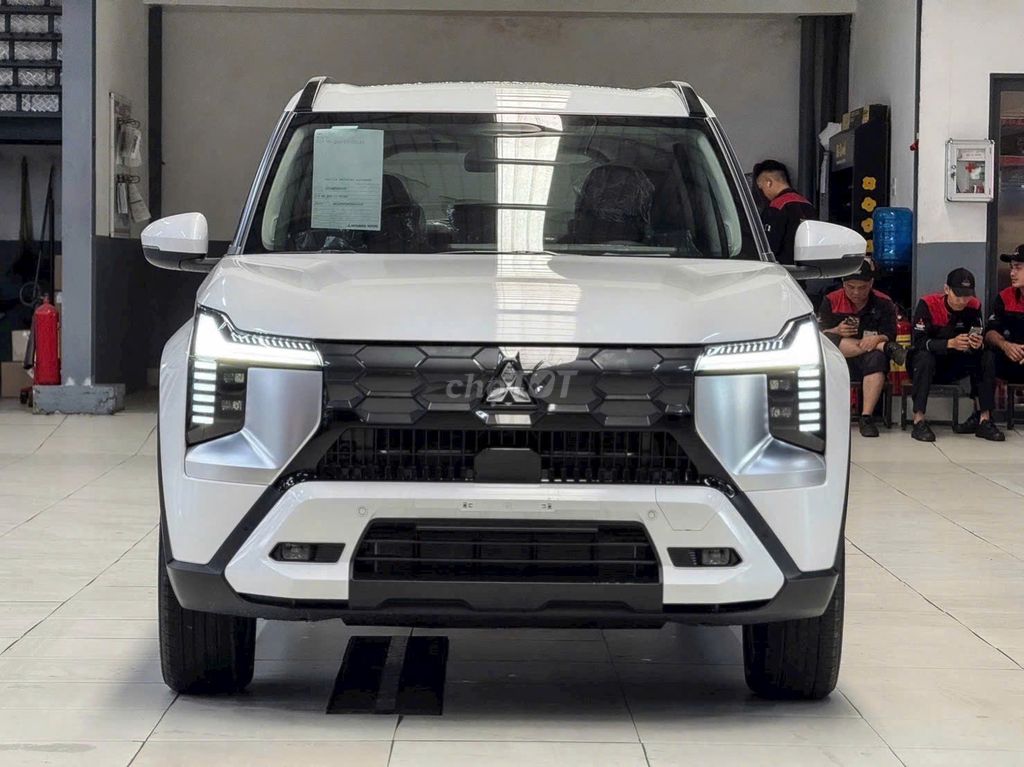 Mitsubishi Destinator Premium 2026 photo 5