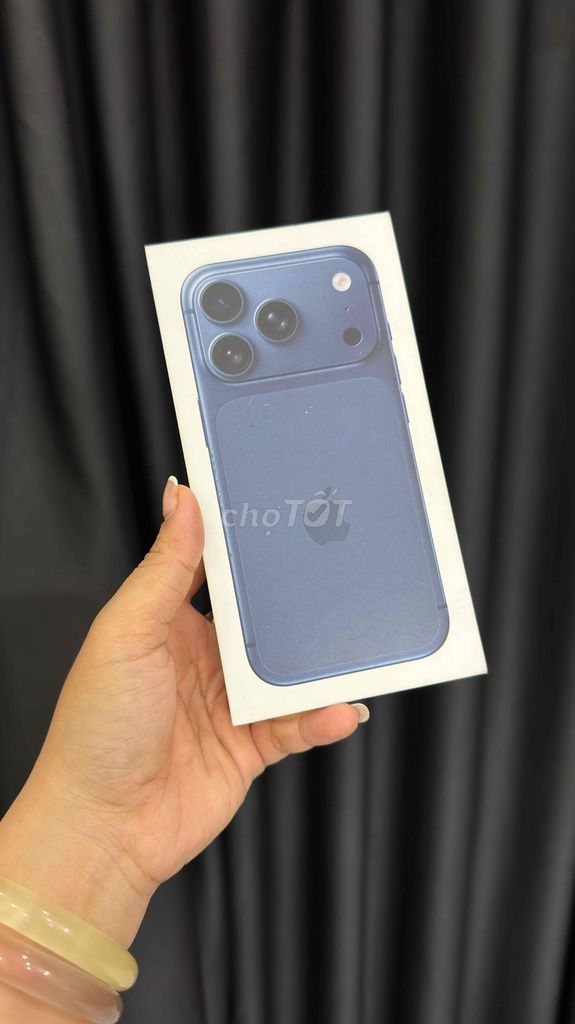 Apple iPhone 17 Pro 256GB Xanh. Mua bán Điện thoại tại Thành phố Biên Hòa Đồng Nai được đăng bởi Phúc Ý Mobile hình 1