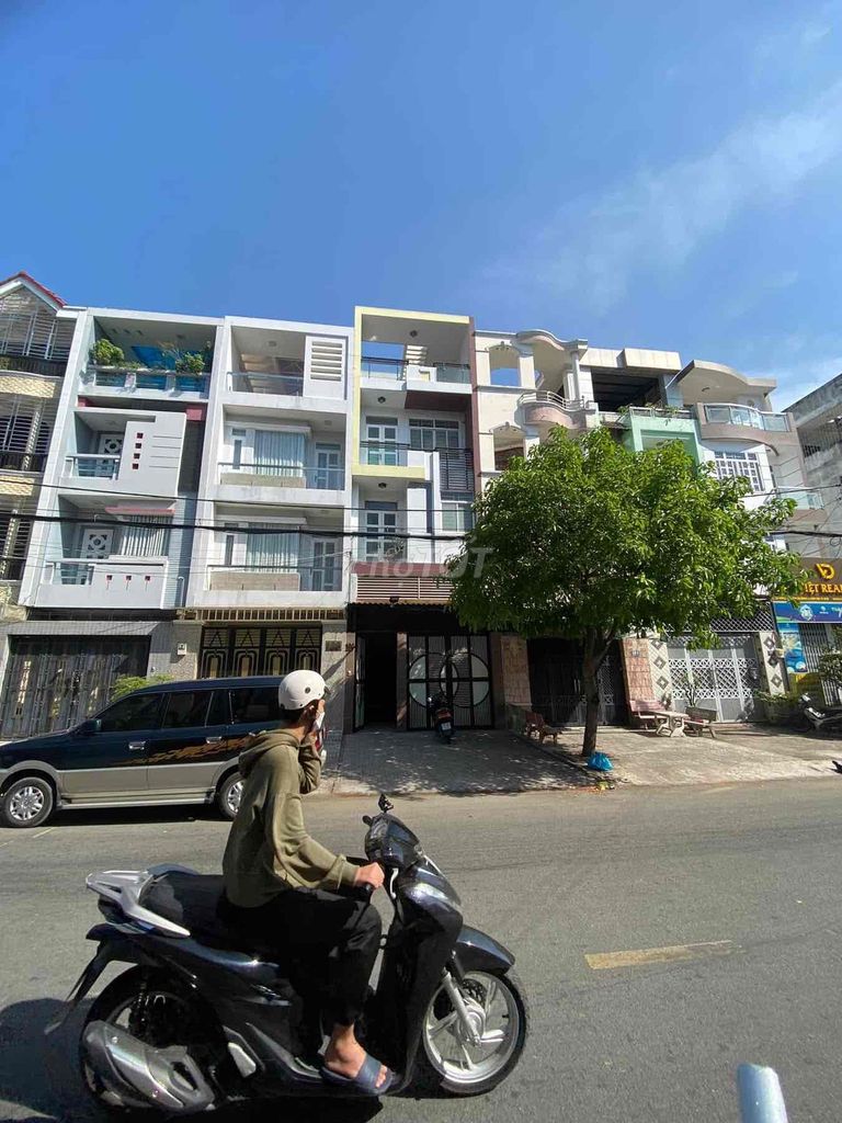 Аренда · 4 комн. · 90 м² · Quận Bình Tân, ул. Đường số 19