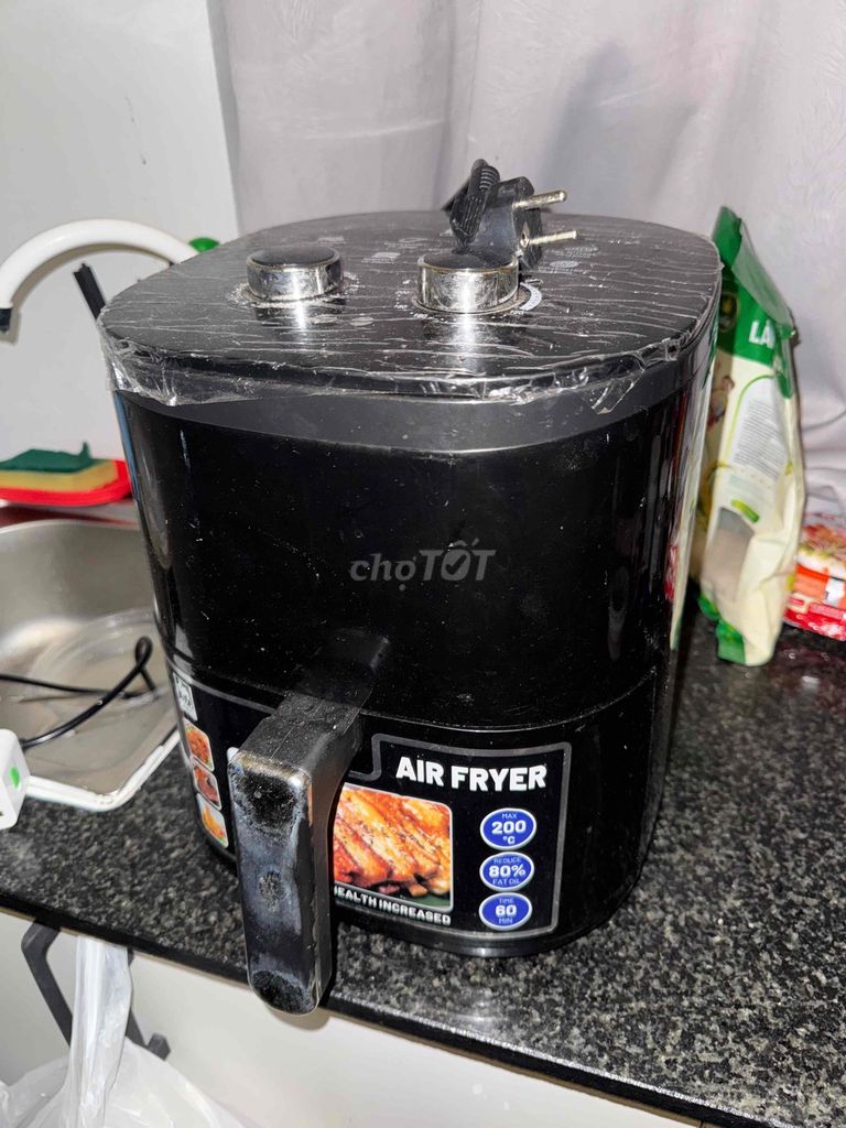Nồi chiên không dầu Camel 10L Đen đã sử dụng. Mua bán Bếp, lò, đồ điện nhà bếp tại Quận Tân Bình Tp Hồ Chí Minh được đăng bởi Minh châu  hình 1