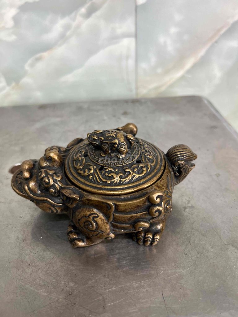Đỉnh xông trầm thiềm từ bằng đồng đúc. Mua bán Đồ sưu tầm, đồ cổ tại Quận Phú Nhuận Tp Hồ Chí Minh được đăng bởi Khanh ly hình 1