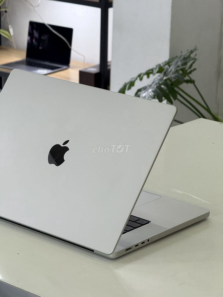 MacBook Pro M1 Pro 16 inch 32GB/512GB lời ~4 triệu. Mua bán Laptop tại Thành phố Huế Thừa Thiên Huế được đăng bởi T T Center hình 1