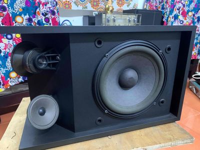 loa bose 031 seri 3 và 301 reri 5 rât đẹp và zin. Mua bán Tivi, Âm thanh tại Quận Gò Vấp Tp Hồ Chí Minh được đăng bởi le van chi
