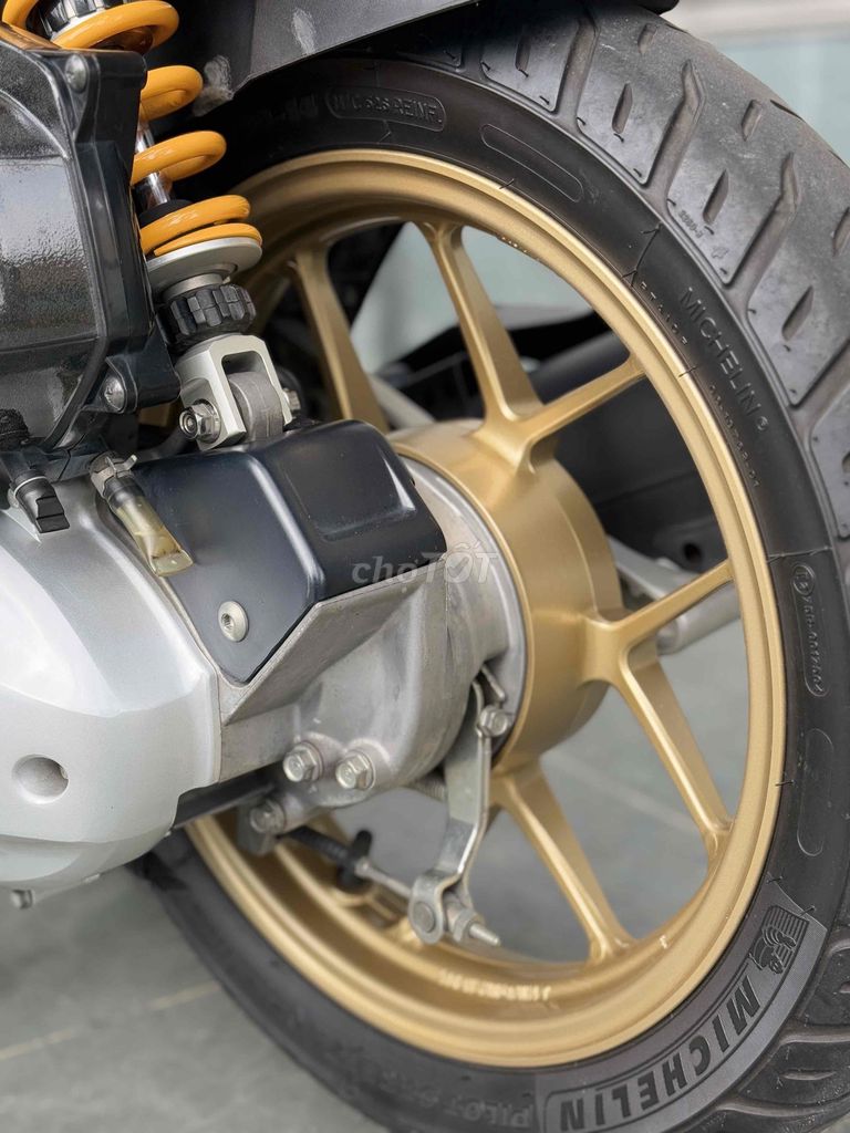 Xe bán. Mua bán Xe máy tại Thành phố Thủ Đức Tp Hồ Chí Minh được đăng bởi Trần thế vinh  hình 13