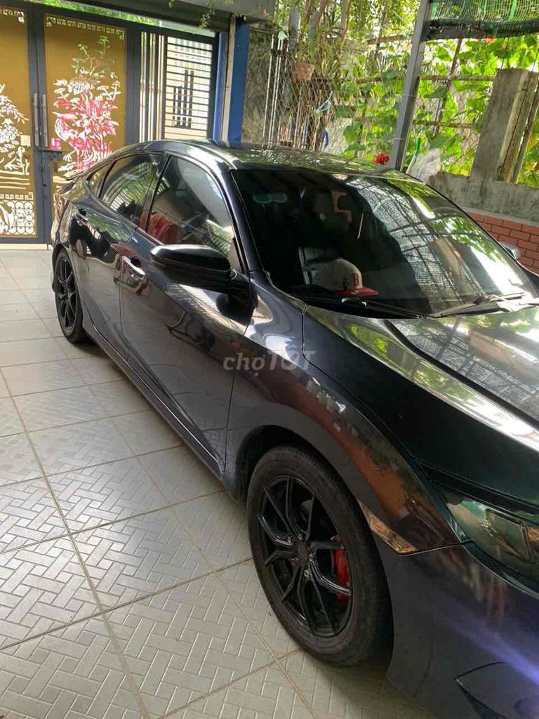 Honda Civic 2018 1.8 E - 130000 km. Mua bán Ô tô tại Thành phố Biên Hòa Đồng Nai được đăng bởi Hải hình 2
