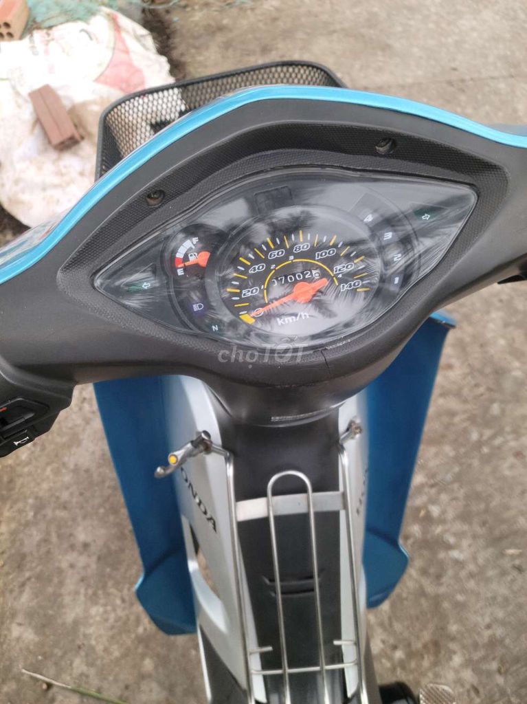 Wave 50c xe đep don moi may êm gia sinh vien. Mua bán Xe máy tại Quận Thốt Nốt Cần Thơ được đăng bởi Nguyễn Minh  hình 3