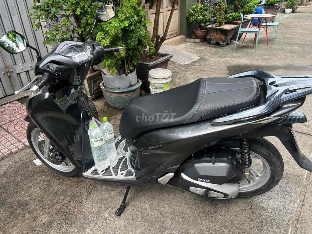 Honda SH 150 ABS 2020 серый 20000 км