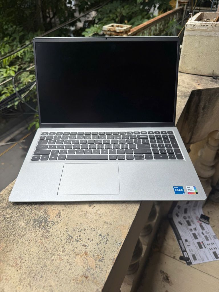 Dell Inspiron 15 3511 i5-1135G7/ 8GB/256GB . Mua bán Laptop tại Quận Thanh Xuân Hà Nội được đăng bởi Nguyễn Xuân Phương hình 1