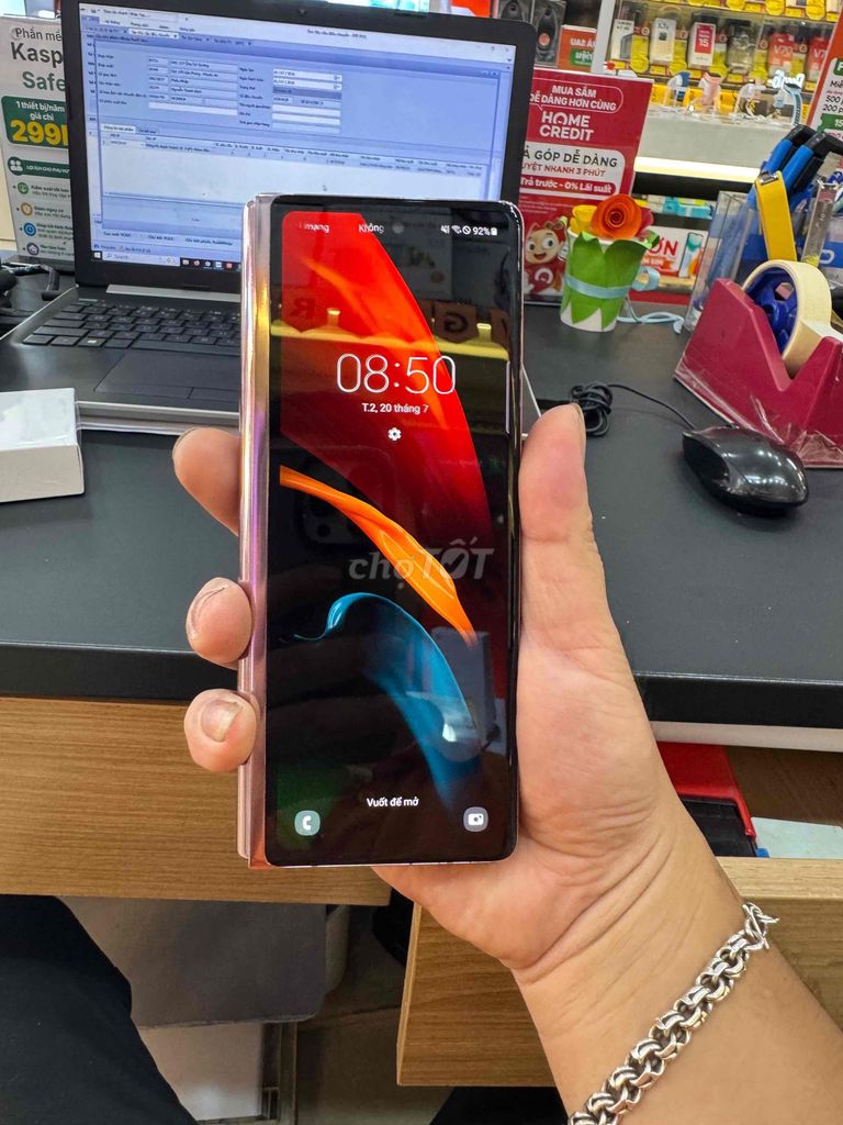 Samsung Galaxy Z Fold2 256GB Đồng. Mua bán Điện thoại tại Quận Cẩm Lệ Đà Nẵng được đăng bởi Bach Nguyen hình 1