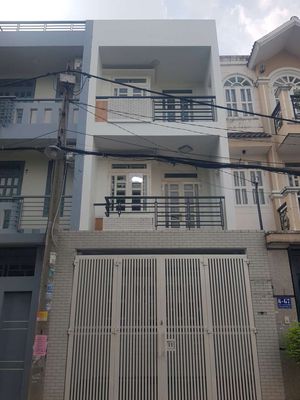 Аренда · 4 комн. · 80 м² · Quận 12, ул. DN 10