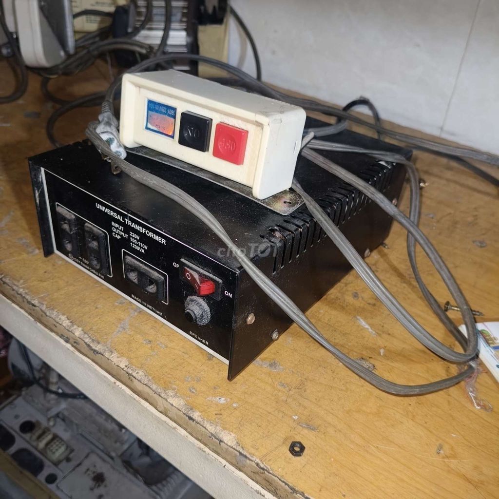 Biến áp 2000W 220V-100V/110V Đen. Mua bán Đồ chuyên dụng, Giống nuôi trồng tại Huyện Bình Chánh Tp Hồ Chí Minh được đăng bởi sáng hình 1