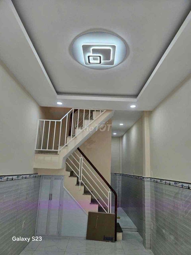 Аренда · 2 комн. · 26 м² · Quận 7, ул. Đường Huỳnh Tấn Phát