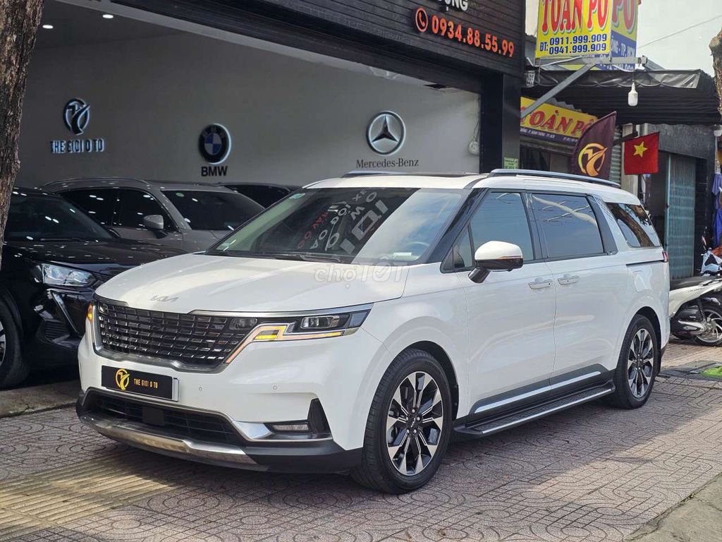 Kia Carnival Signature дизель 2022 белый 7-местный