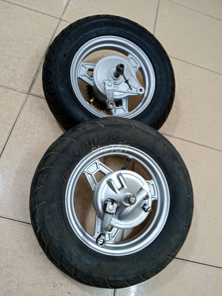 cặp bánh Chaly. Mua bán Phụ tùng xe tại Quận 5 Tp Hồ Chí Minh được đăng bởi Luong hình 1