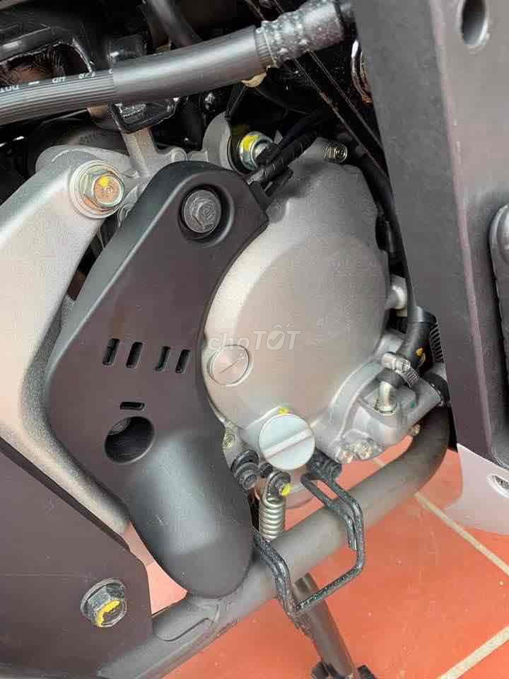 em chào bán sh 150 đời 2012. Mua bán Xe máy tại Thành phố Cẩm Phả Quảng Ninh được đăng bởi Việt Thắng hình 1